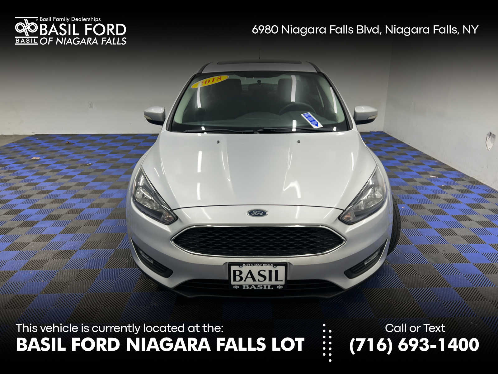 2018 Ford Focus SEL photo 2