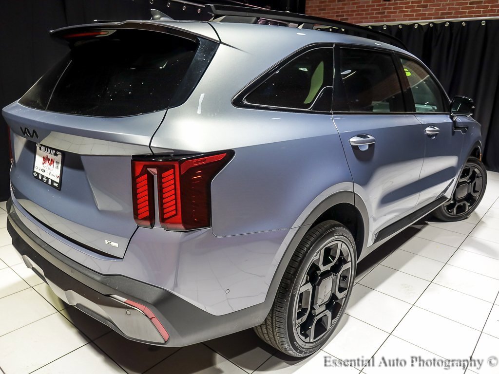 2025 KIA SORENTO - Image 11