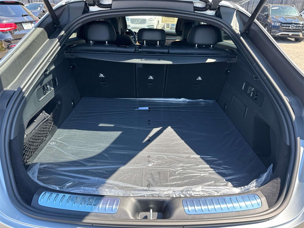 2026 Mercedes Benz GLC 300 Coupe 4MATIC photo 4