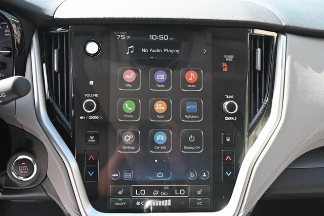 2025 Subaru Outback Premium photo 4