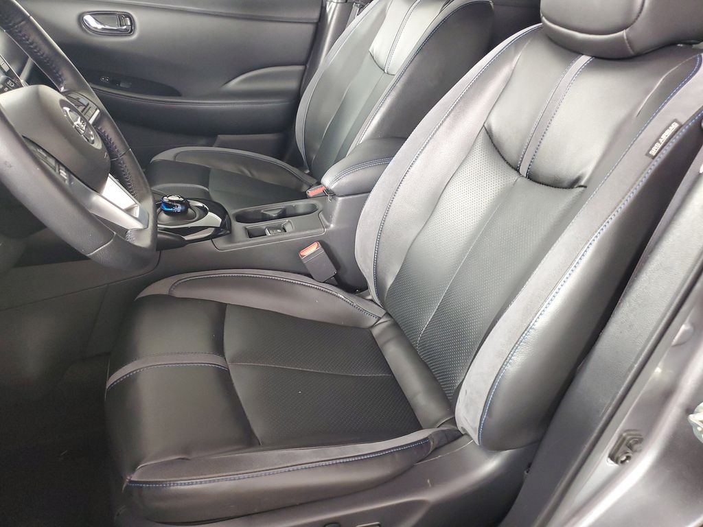 2022 Nissan Leaf SL Plus photo 12