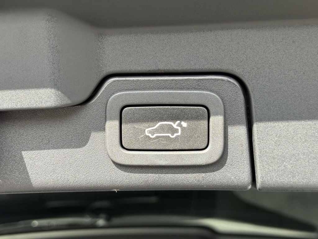 2015 Land Rover Range Rover Evoque Pure photo 9