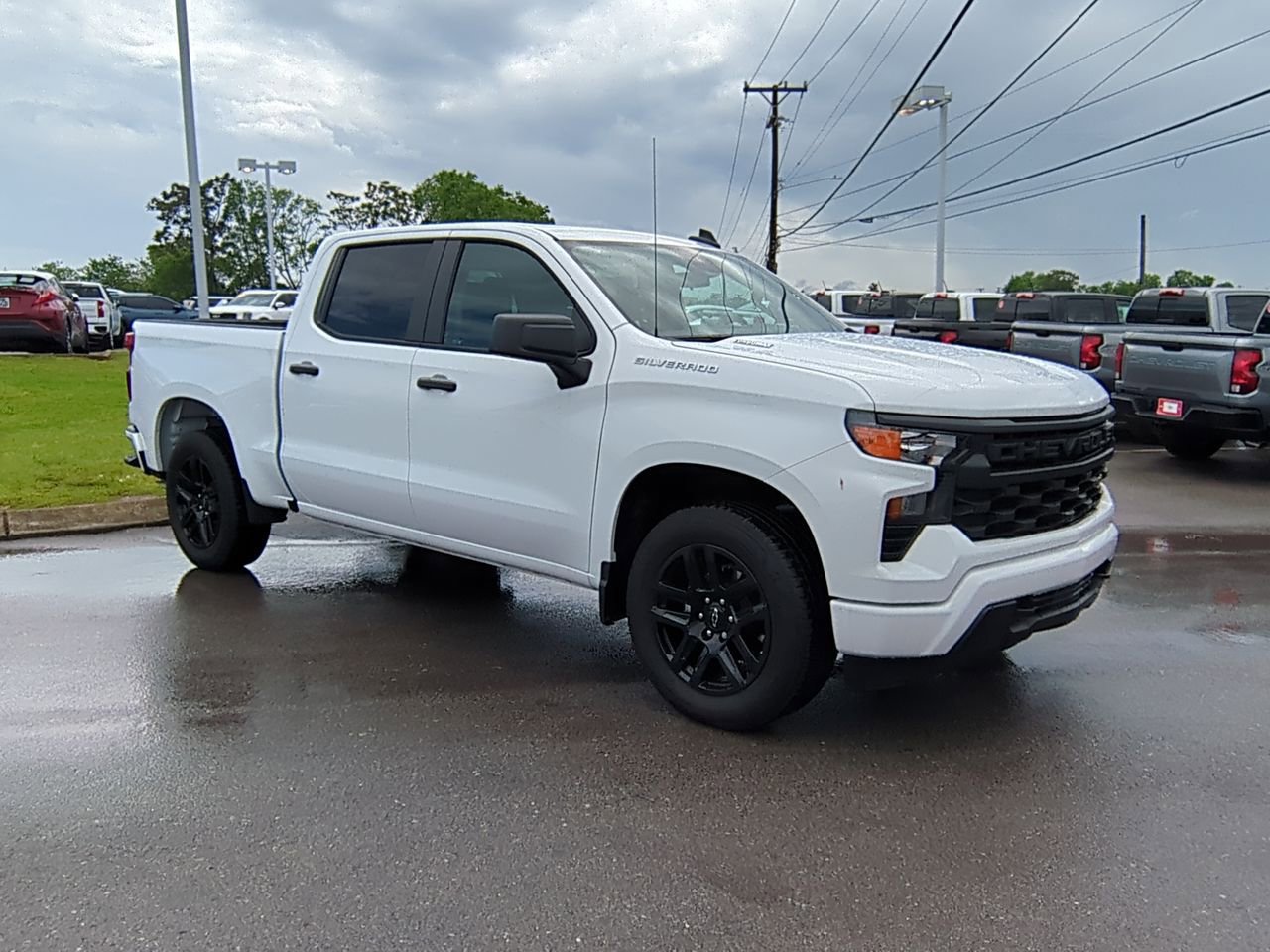 Used 2025 Summit White Chevrolet Custom image 2