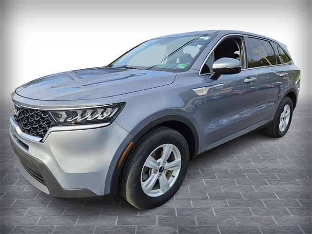 2022 Kia Sorento LX photo 3