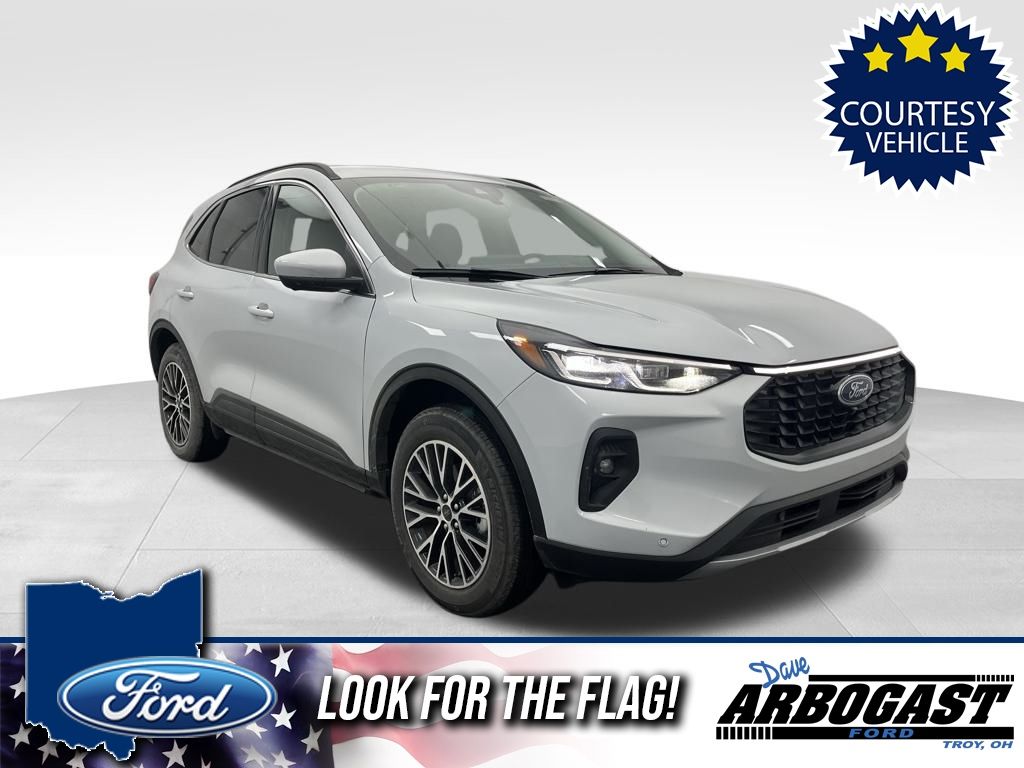 2026 Ford Escape Base's photo