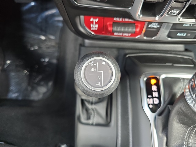 2025 Jeep Gladiator Mojave photo 19
