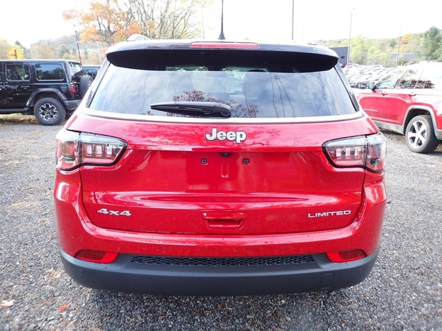 2026 Jeep Compass Limited photo 4