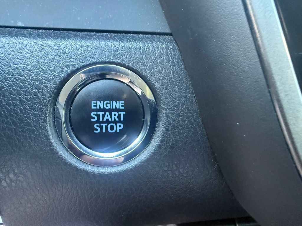 2023 Toyota Camry XSE photo 15
