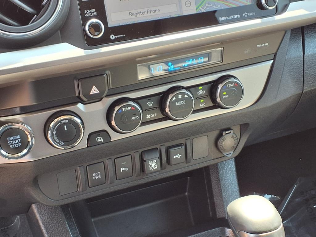 2023 Toyota Tacoma SR5 photo 17