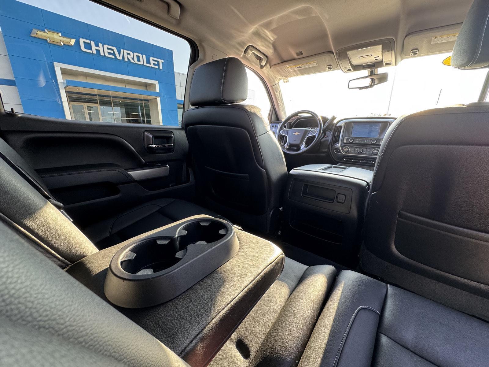2015 Chevrolet Silverado 1500 LTZ photo 3