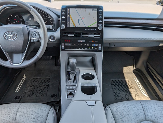 2021 Toyota Avalon Limited photo 5