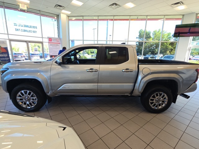2025 Toyota Tacoma Limited photo 5