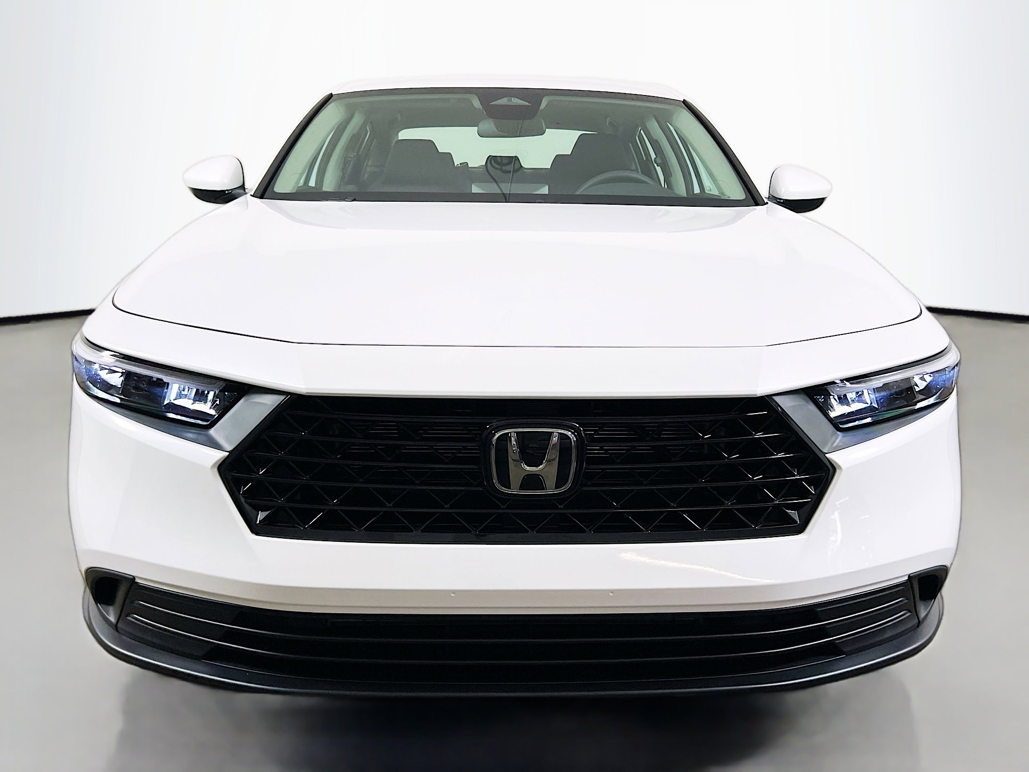 2025 Honda Accord LX photo 2