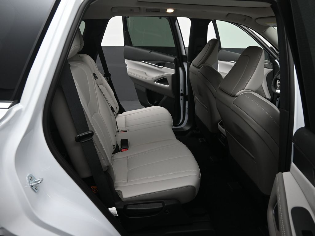 2026 Infiniti QX60 Luxe photo 15