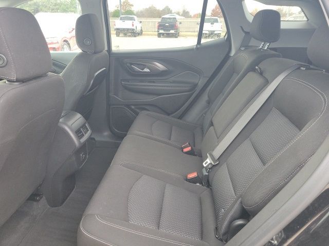 2024 Gmc Terrain SLE photo 3