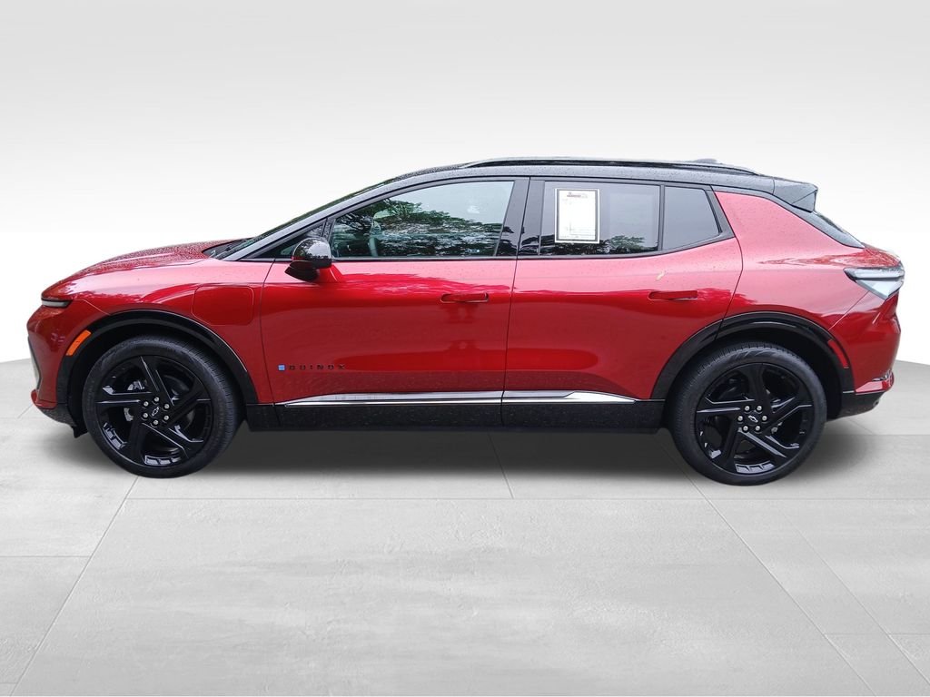 2024 Chevrolet Equinox EV 3RS photo 2