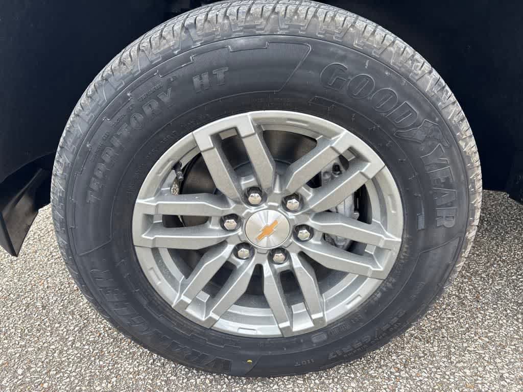 2026 Chevrolet Colorado LT photo 9