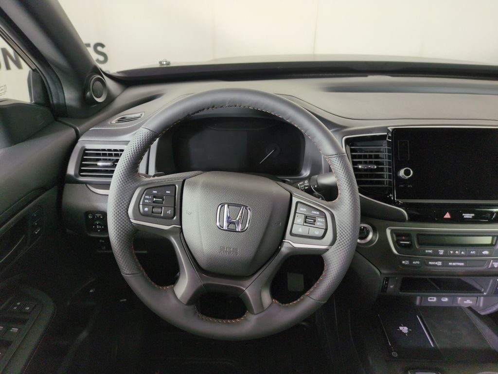 2025 Honda Ridgeline TrailSport photo 14