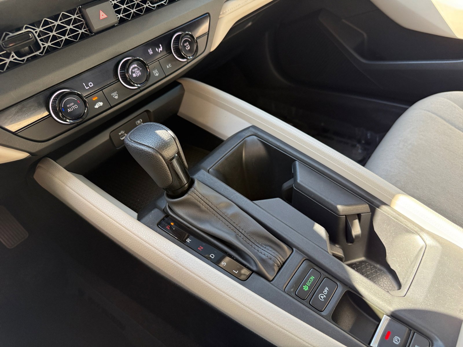 2023 Honda Accord LX photo 13
