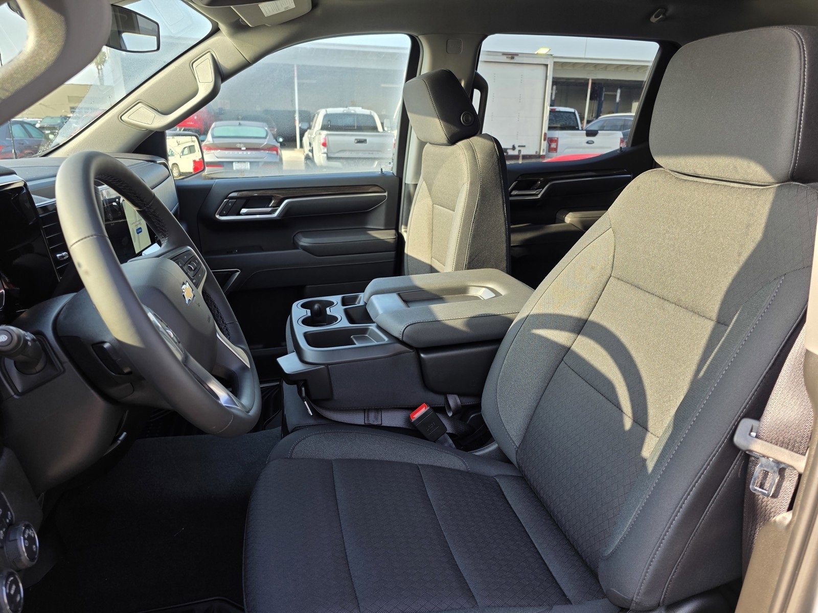 2025 Chevrolet Silverado 1500 LT photo 20