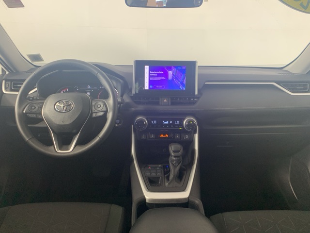 2024 Toyota RAV4 XLE photo 11