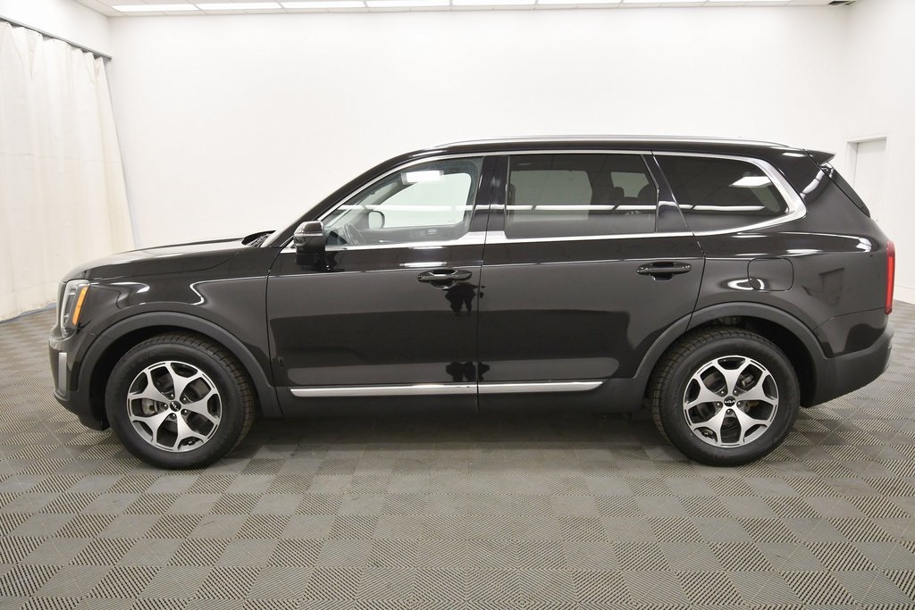 2022 Kia Telluride EX photo 4