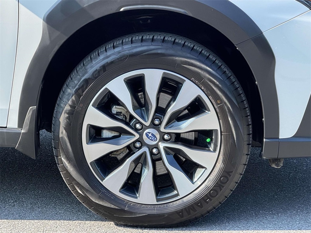 2025 Subaru Outback Limited XT photo 12