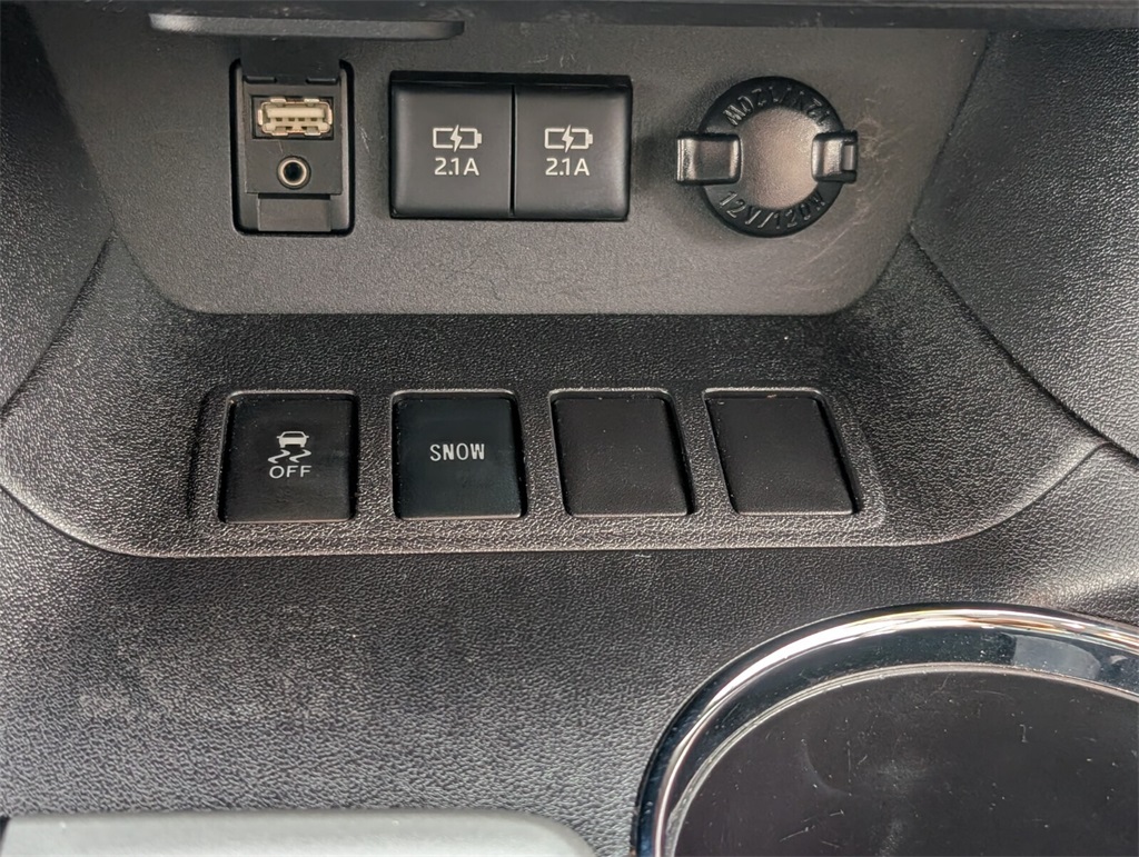 2017 Toyota Highlander Limited Platinum photo 24