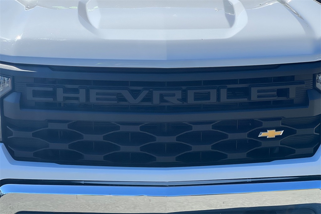 2024 Chevrolet Silverado 1500 photo 6