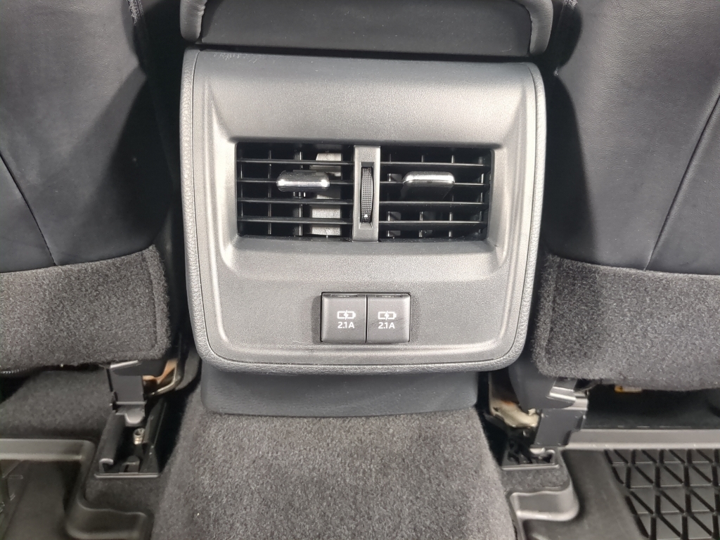 2020 Toyota Avalon XSE TRD photo 21