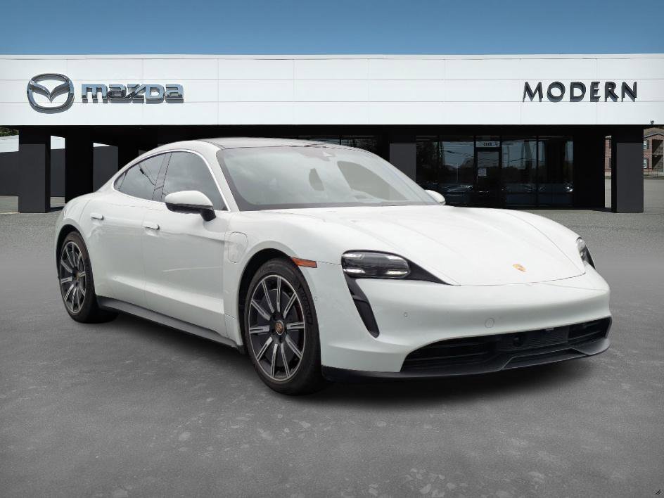2020 Porsche Taycan 4S photo 3