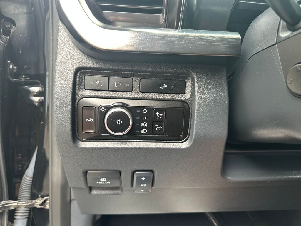 2023 Ford F-250 Lariat photo 15