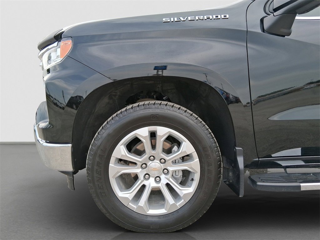 2023 Chevrolet Silverado 1500 LTZ photo 20