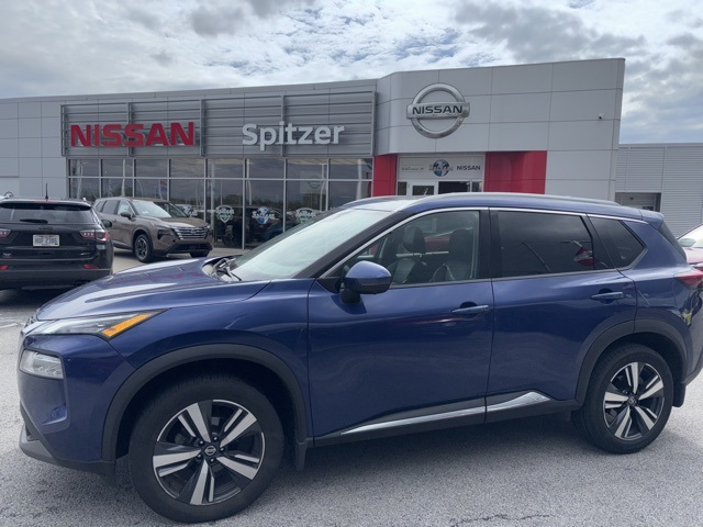 2021 Nissan Rogue SL photo 2