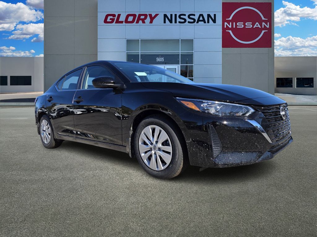 2025 Nissan Sentra S's photo