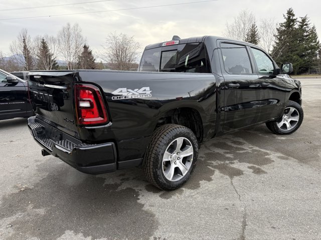 2025 Ram 1500 Tradesman photo 4