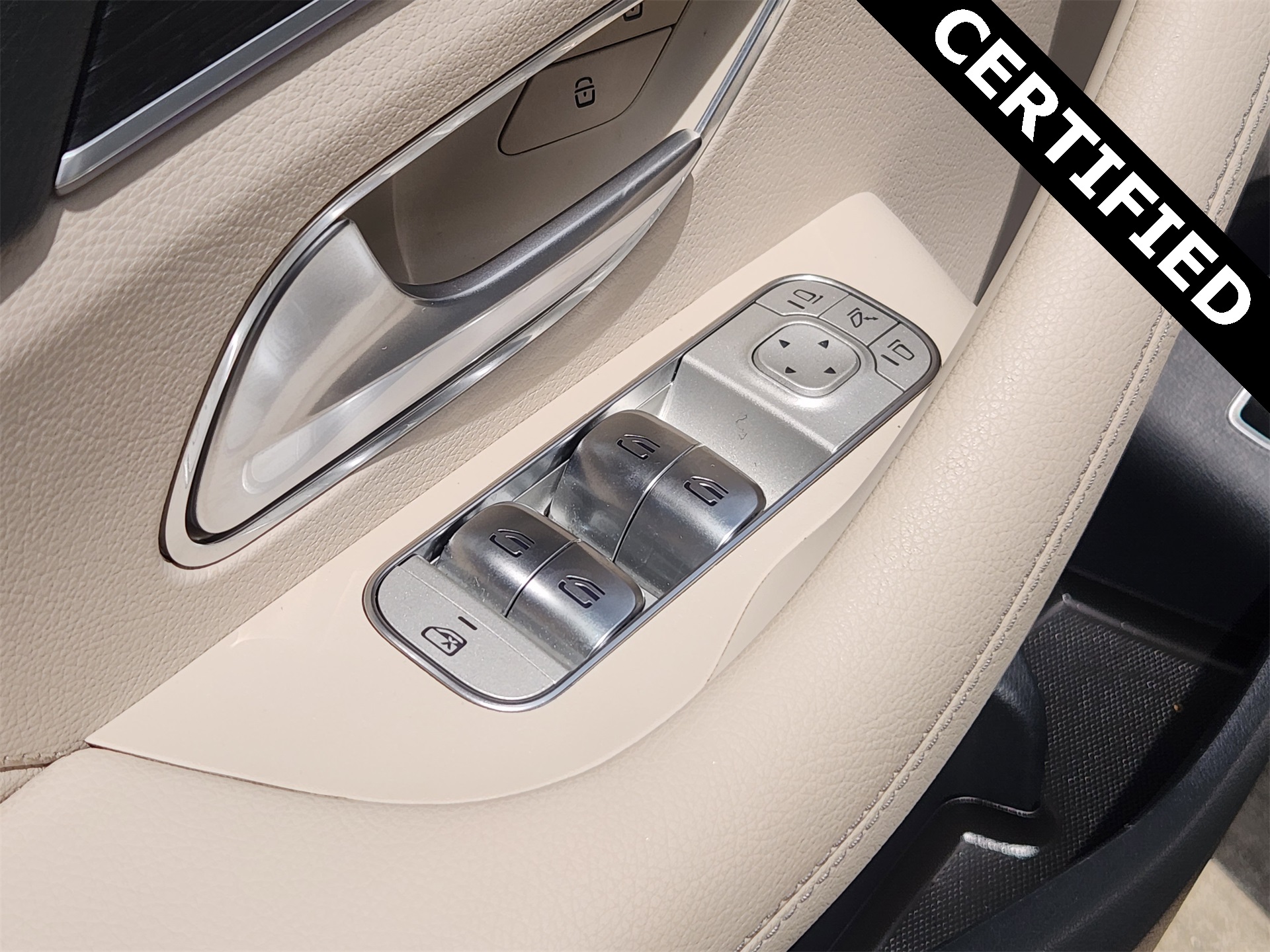 2025 Mercedes Benz GLE 350 photo 20
