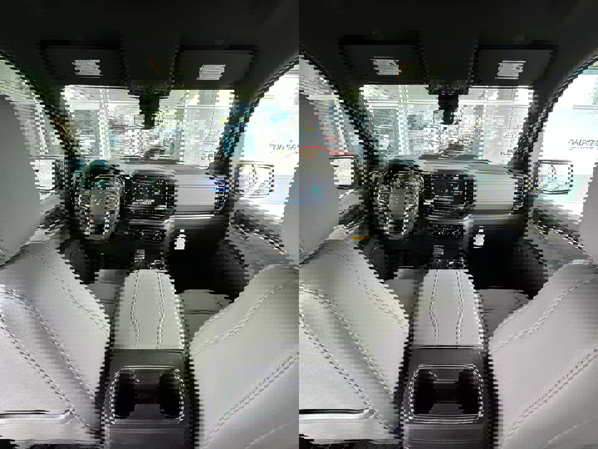 2025 Chevrolet Silverado 1500 LT Trail Boss photo 19