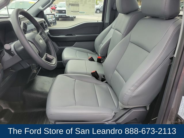 2025 Ford F-150 XL photo 13
