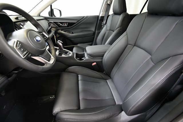 2025 Subaru Outback Limited photo 5