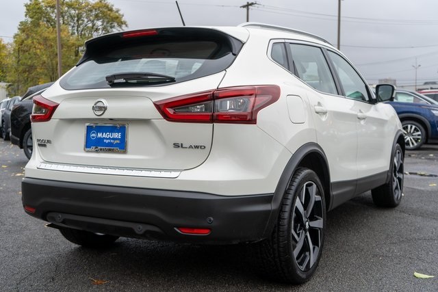 2022 Nissan Rogue Sport SL photo 4