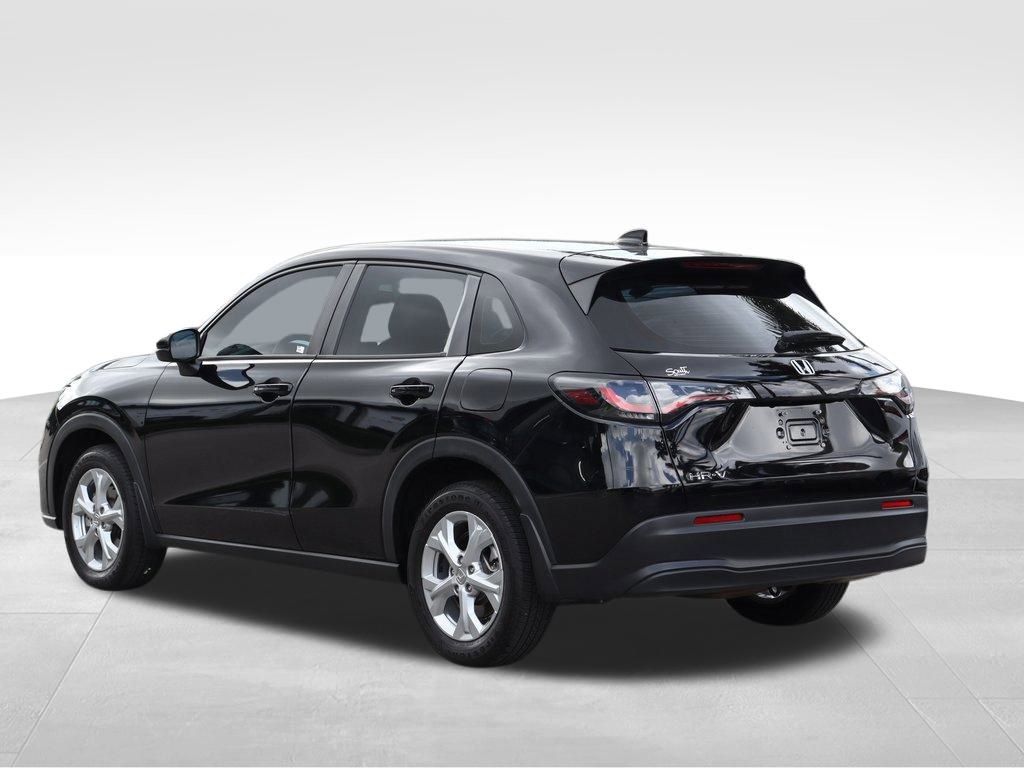 2023 Honda HR-V LX photo 4