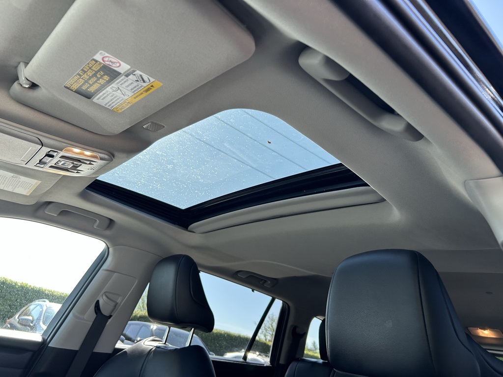 2022 Toyota Highlander XLE photo 21