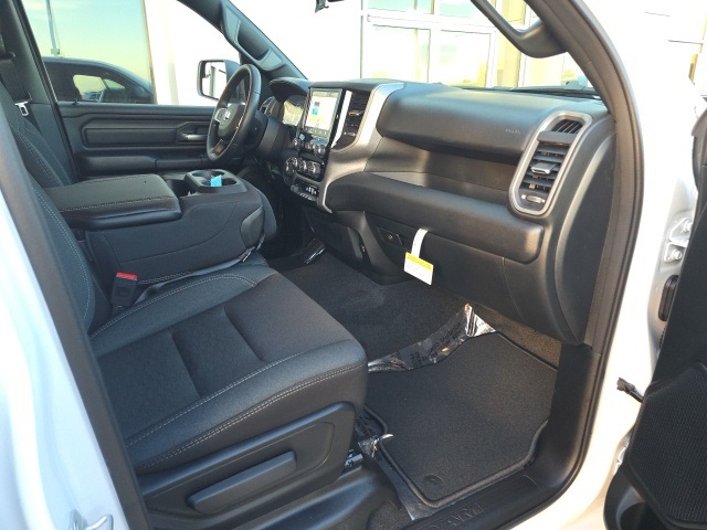 2026 Ram 1500 Tradesman photo 2