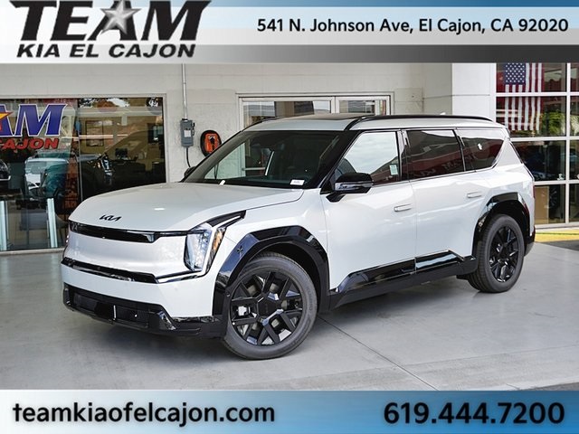 2026 Kia EV9 Land's photo