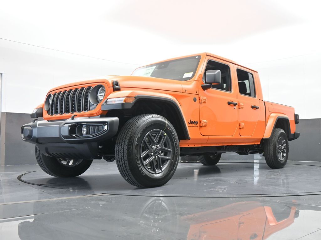 2025 Jeep Gladiator Sport S photo 42