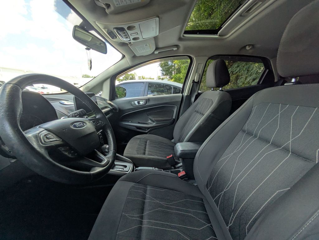 2019 Ford EcoSport SE photo 7