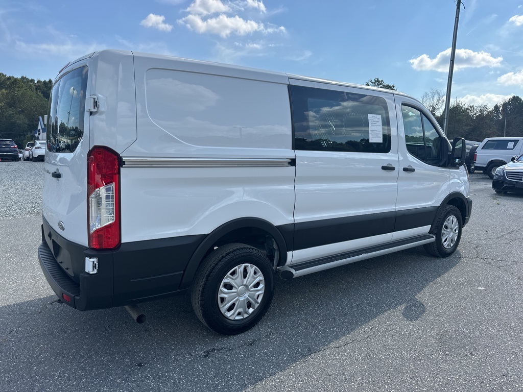 2024 Ford Transit photo 5
