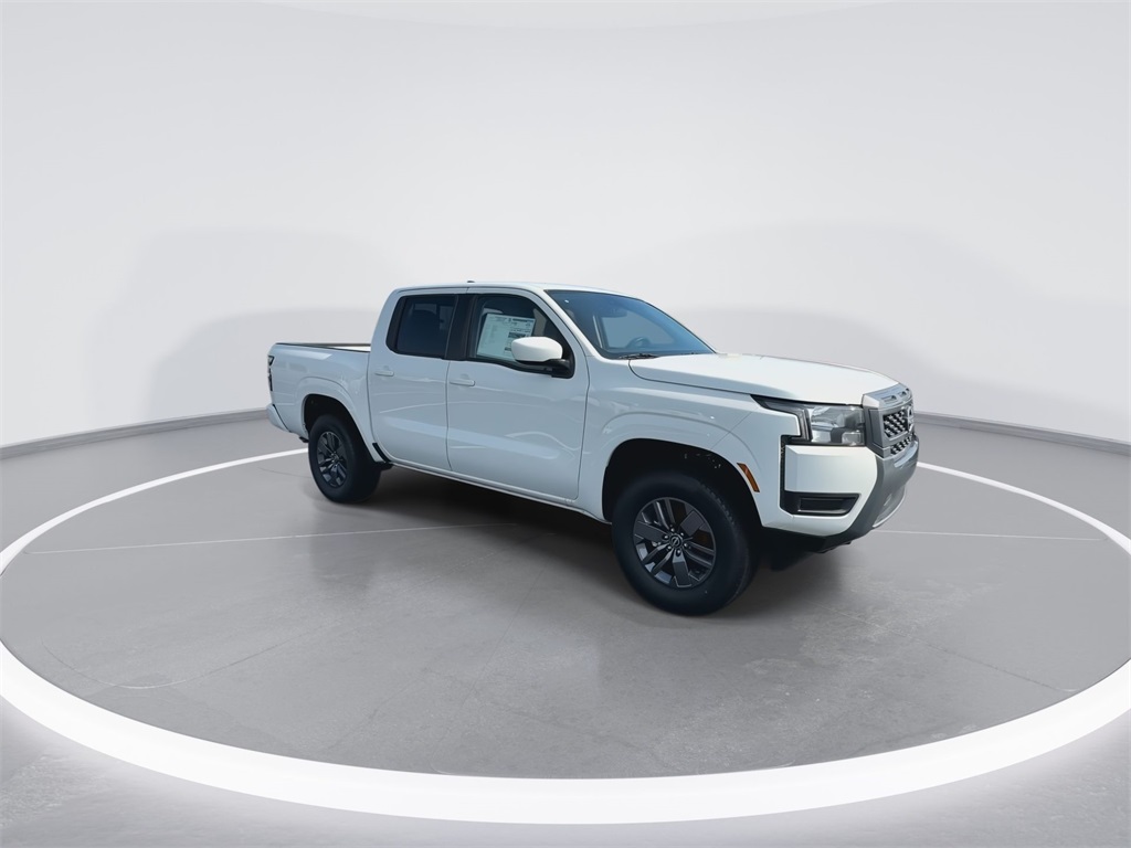 2025 Nissan Frontier Crew Cab SV photo 2