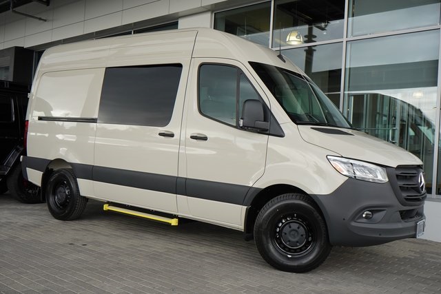 2026 Mercedes-Benz Sprinter Crew Van Base's photo